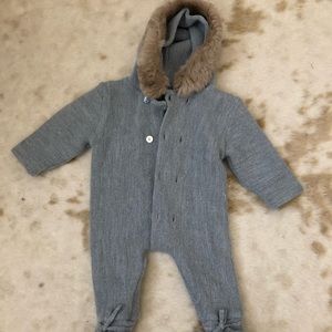 Baby bodysuit
